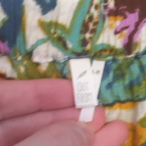 Floral Urban outfitters shorts - Picture 2 of 2